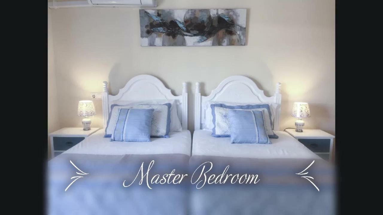 Vickys Villa Puerto Marino Bagian luar foto