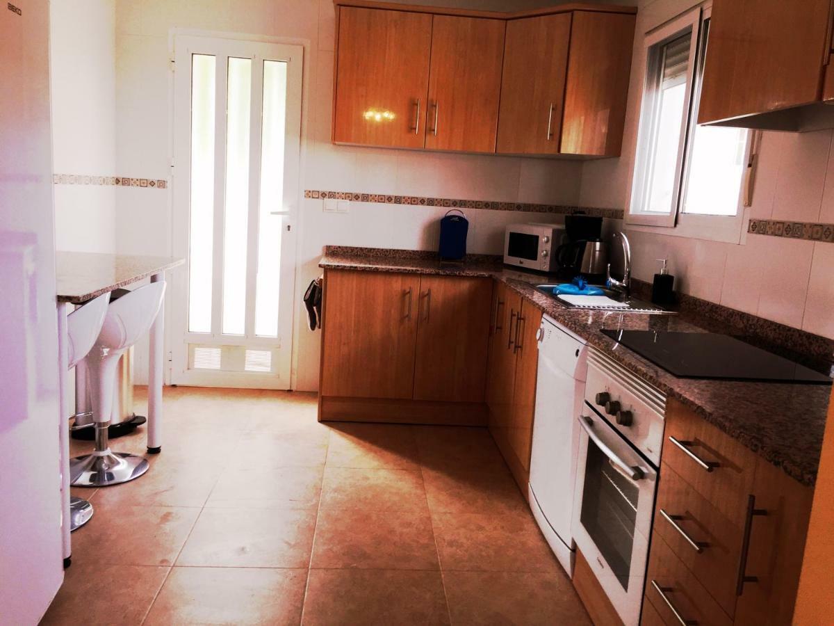 Vickys Villa Puerto Marino Bagian luar foto